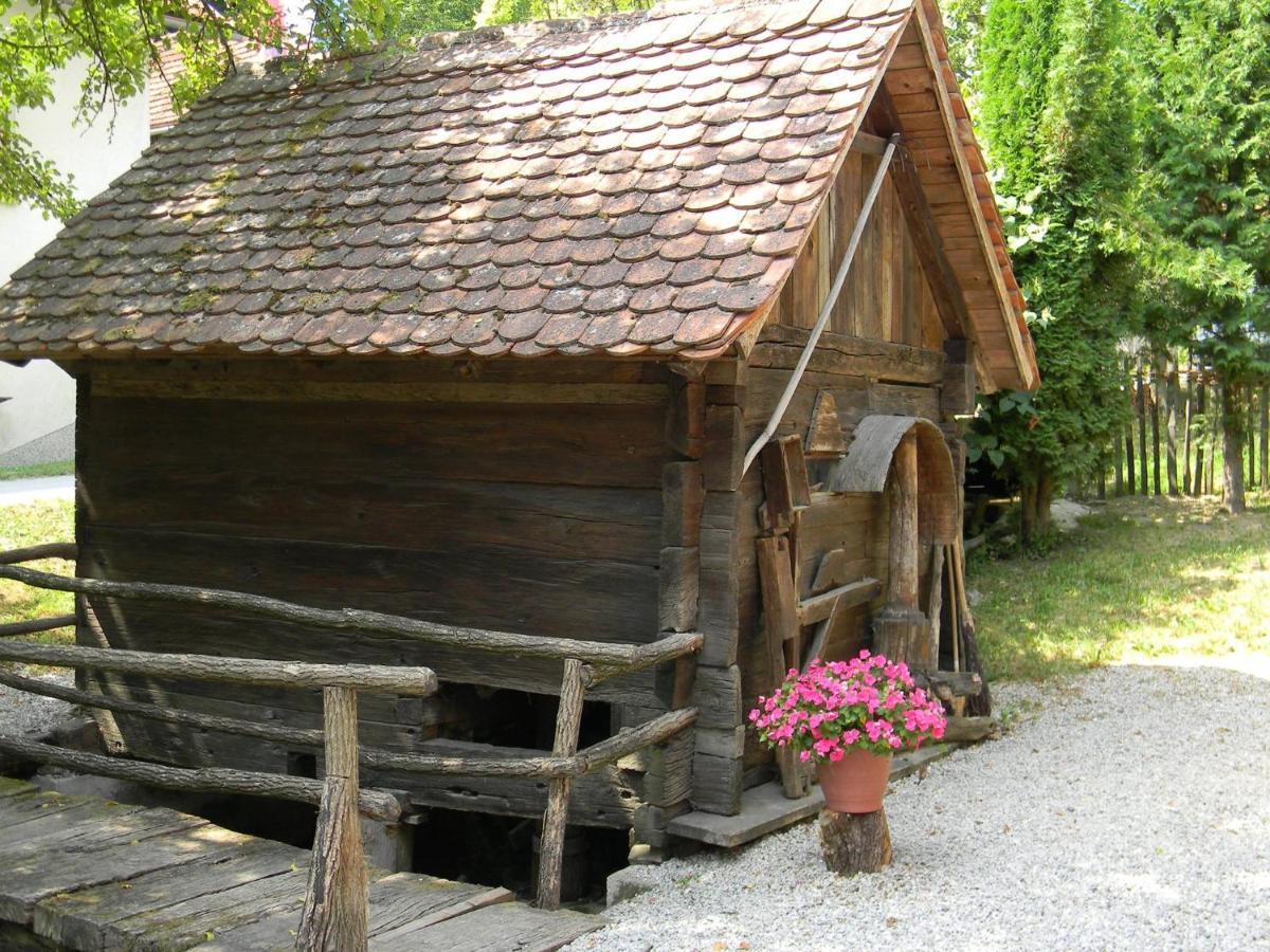 Apartmani Slavek Jastrebarsko Exterior foto