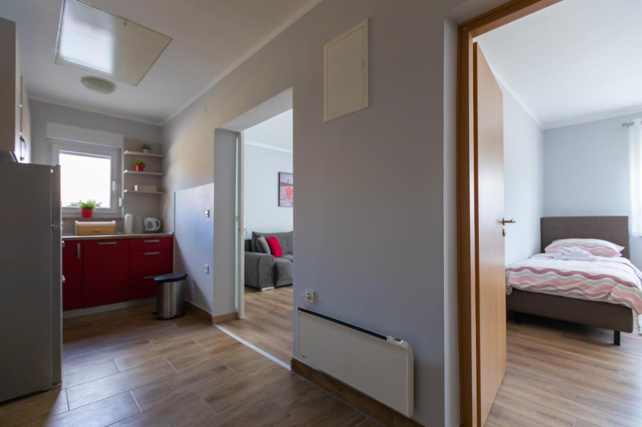 Apartmani Slavek Jastrebarsko Exterior foto
