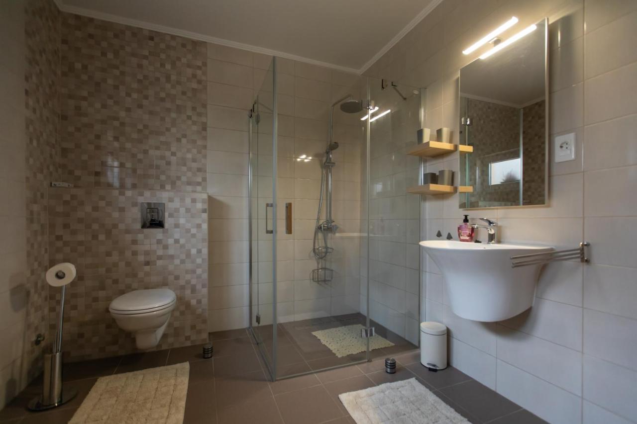 Apartmani Slavek Jastrebarsko Exterior foto