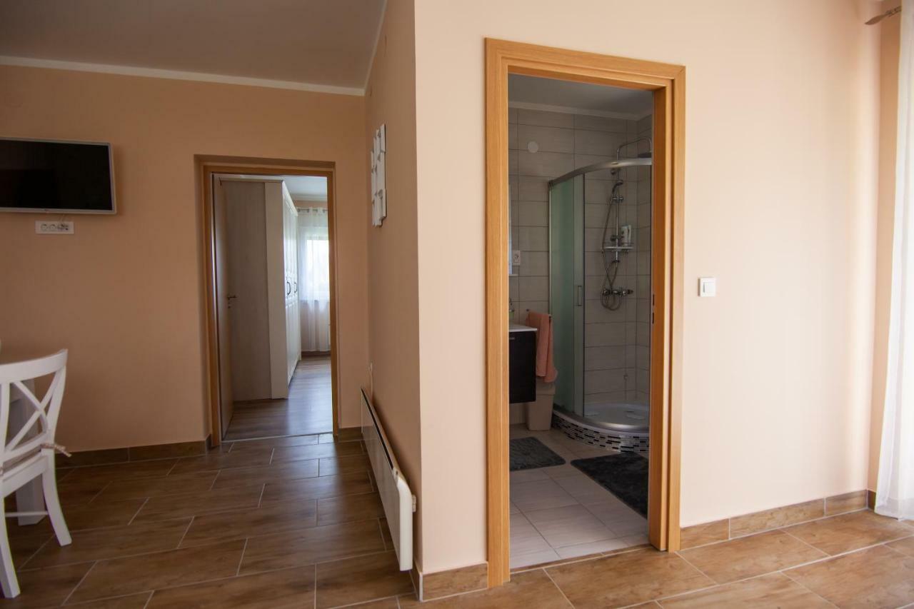 Apartmani Slavek Jastrebarsko Exterior foto
