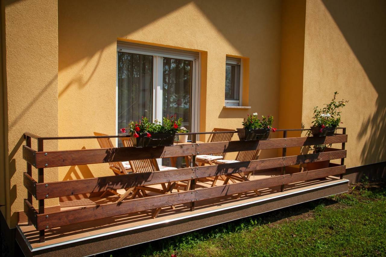 Apartmani Slavek Jastrebarsko Exterior foto