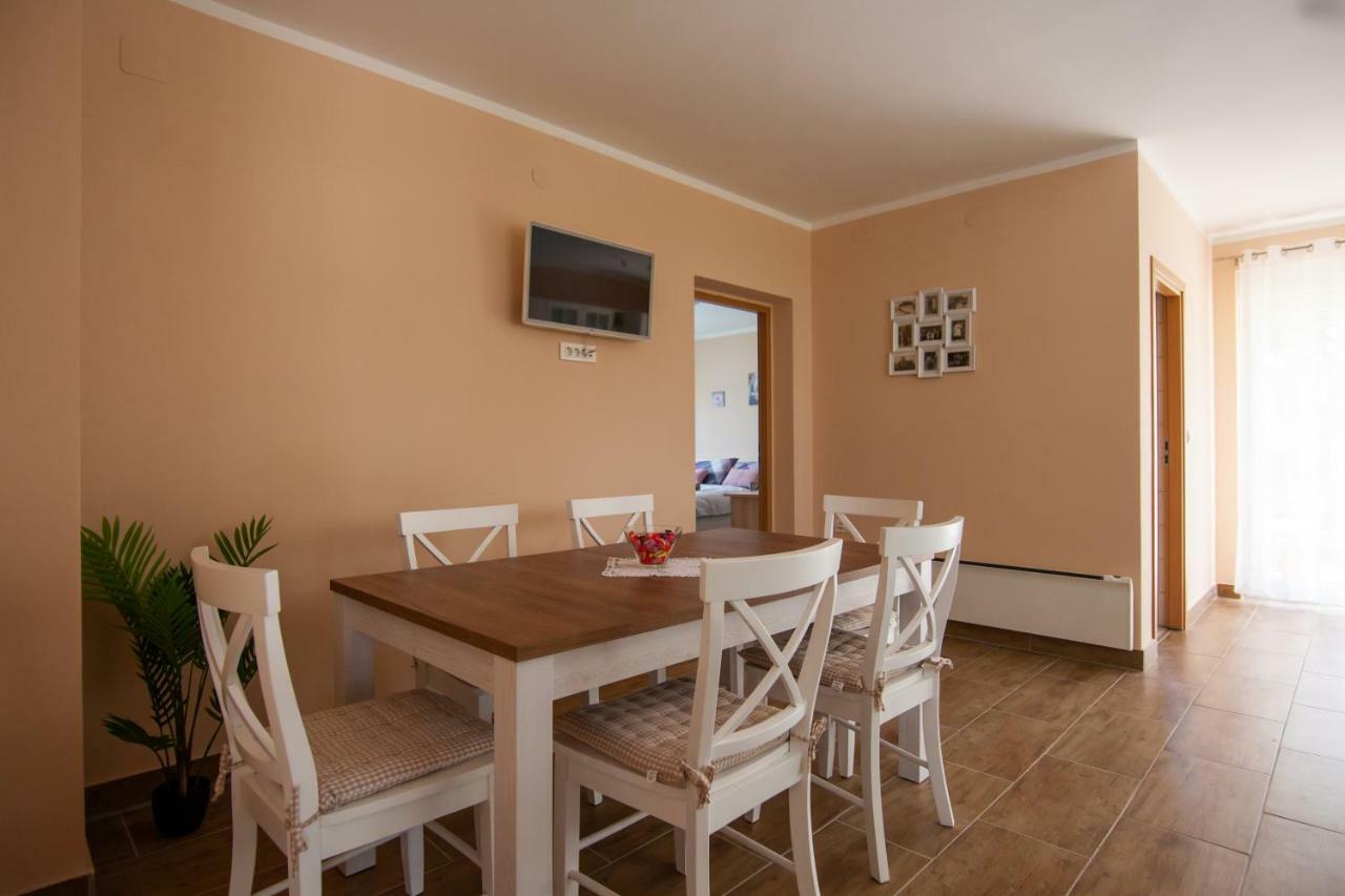 Apartmani Slavek Jastrebarsko Exterior foto